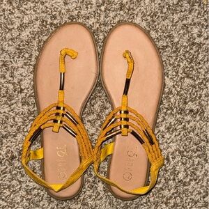 Rouge Helium Yellow Gladiator Sandals